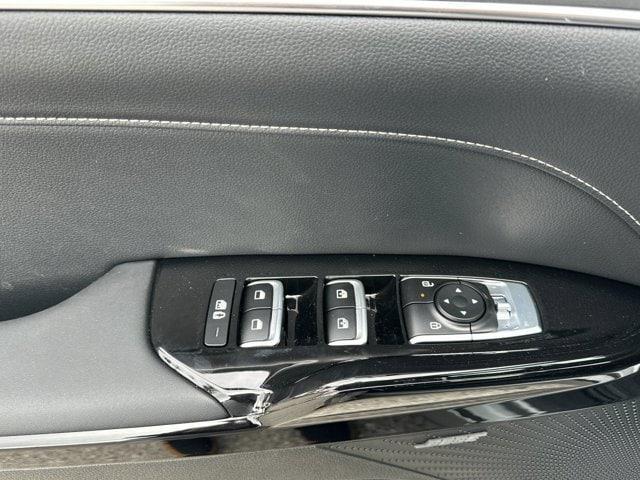 new 2025 Kia K5 car, priced at $32,310