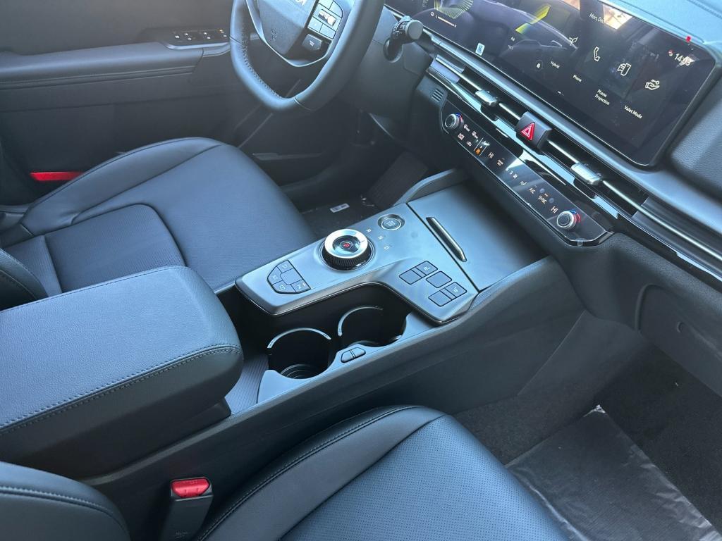 new 2026 Kia Sportage Hybrid car, priced at $35,990