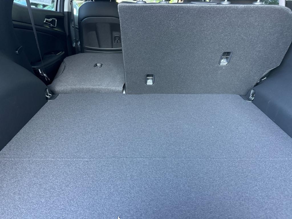 new 2026 Kia Sportage Hybrid car, priced at $35,990