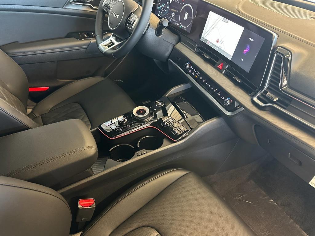 new 2025 Kia Sportage Plug-In Hybrid car, priced at $46,630