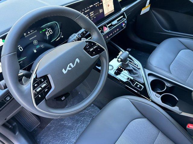 new 2025 Kia Niro car, priced at $30,168