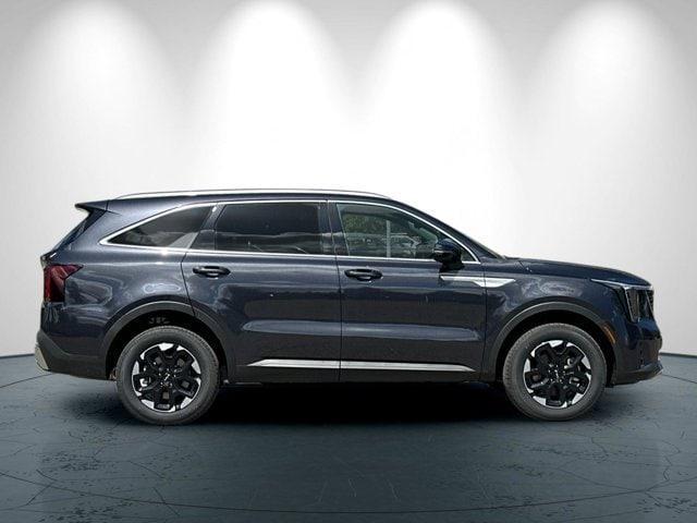 new 2025 Kia Sorento car, priced at $39,265