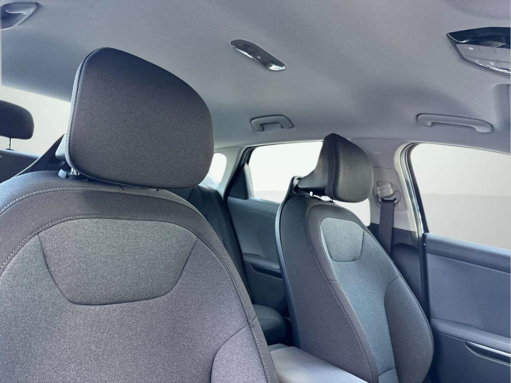 new 2025 Kia K4 car, priced at $24,165