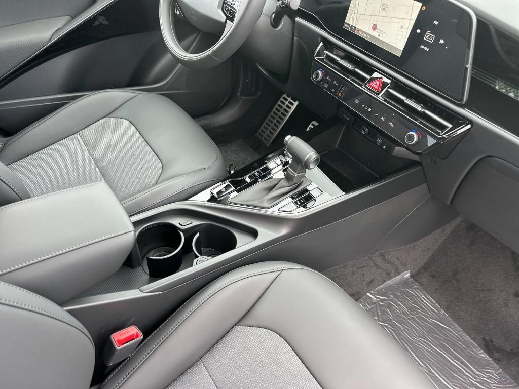 new 2025 Kia Niro car, priced at $34,245