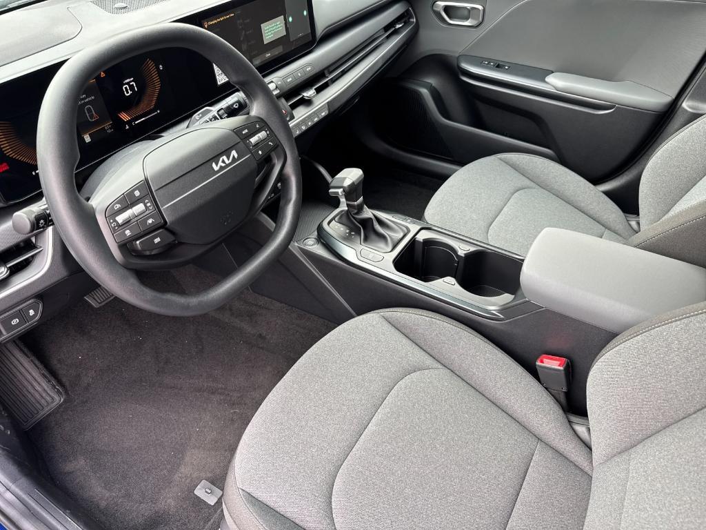 new 2025 Kia K4 car, priced at $24,165