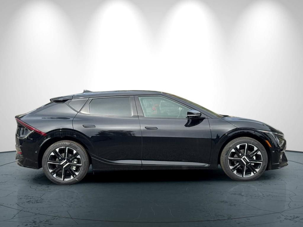 new 2025 Kia EV6 car, priced at $61,075