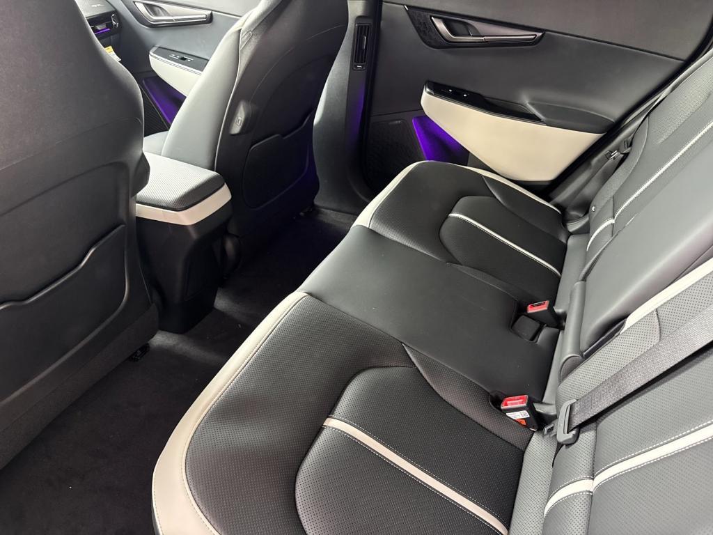 new 2025 Kia EV6 car, priced at $61,075