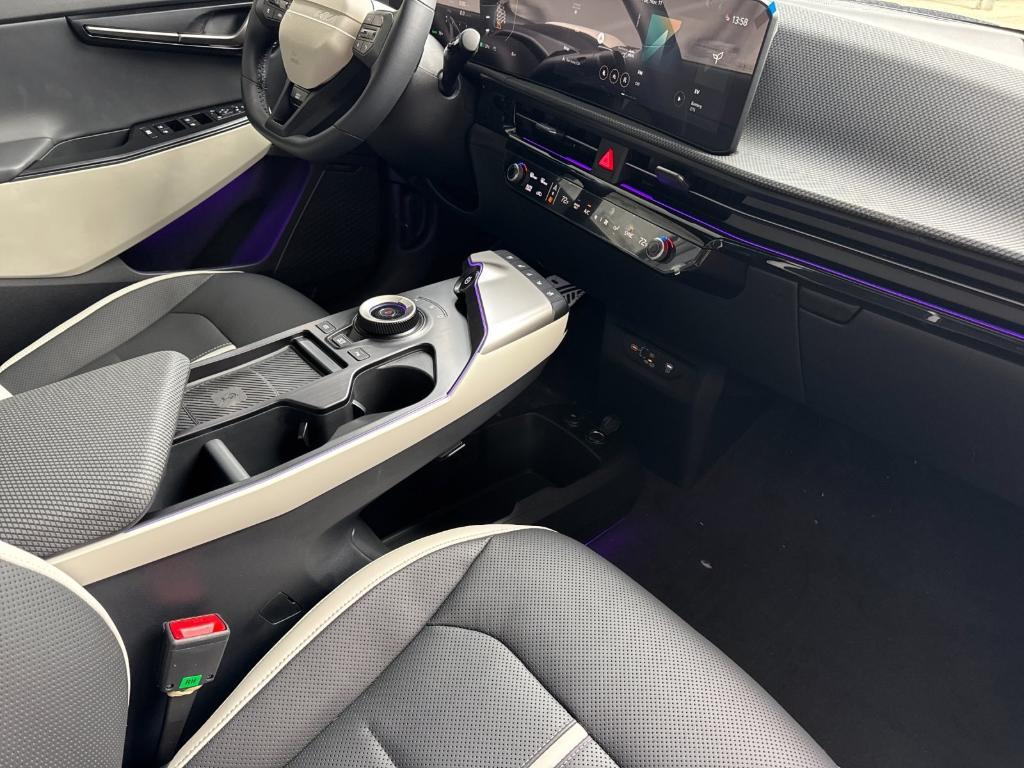 new 2025 Kia EV6 car, priced at $61,075