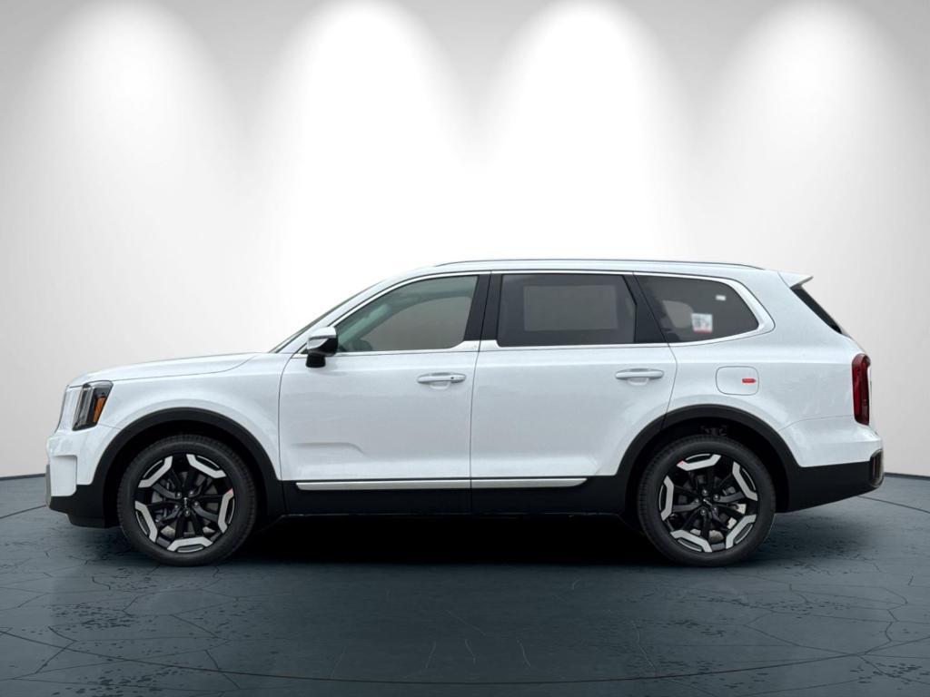 new 2025 Kia Telluride car, priced at $43,615