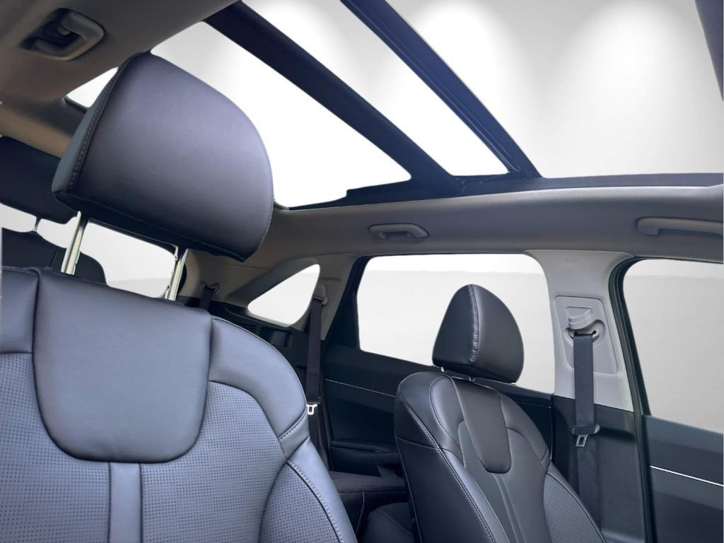 new 2025 Kia Sorento car, priced at $41,030