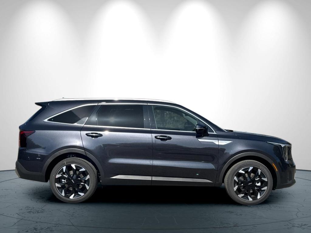 new 2025 Kia Sorento car, priced at $41,030