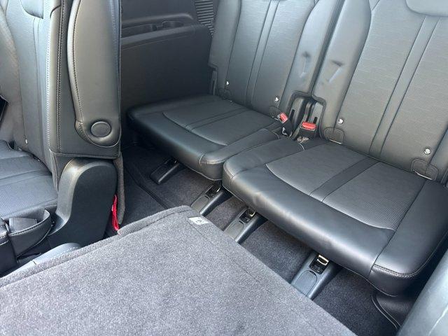 new 2025 Kia Sorento car, priced at $41,030