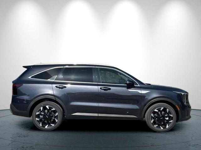 new 2025 Kia Sorento car, priced at $41,030