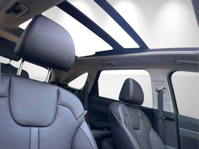 new 2025 Kia Sorento car, priced at $41,030