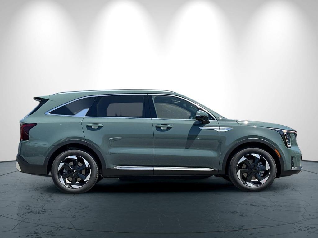 new 2025 Kia Sorento Hybrid car, priced at $48,530
