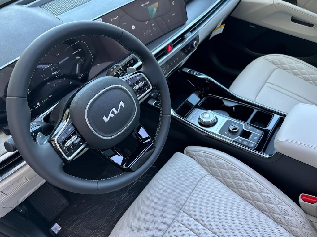 new 2025 Kia Sorento Hybrid car, priced at $48,530