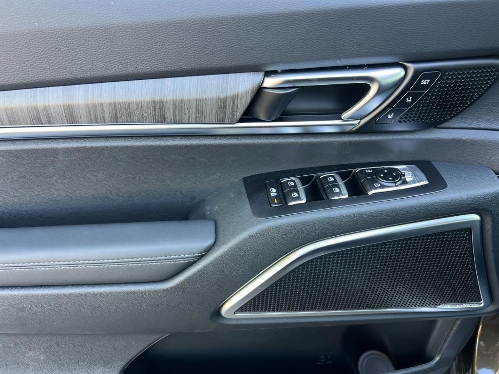 new 2025 Kia Telluride car, priced at $53,680