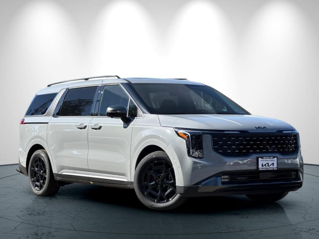 new 2026 Kia Carnival Hybrid car, priced at $55,620