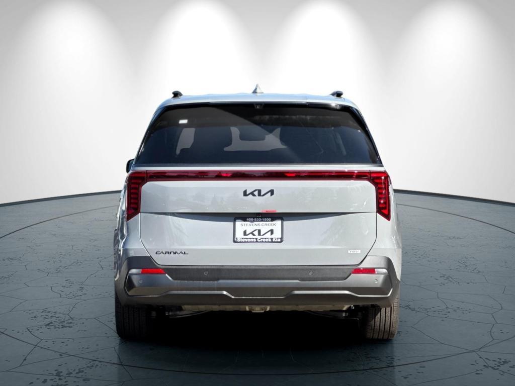 new 2026 Kia Carnival Hybrid car, priced at $55,620