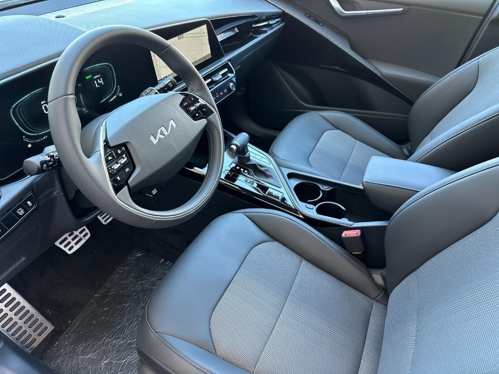 new 2025 Kia Niro car, priced at $34,055