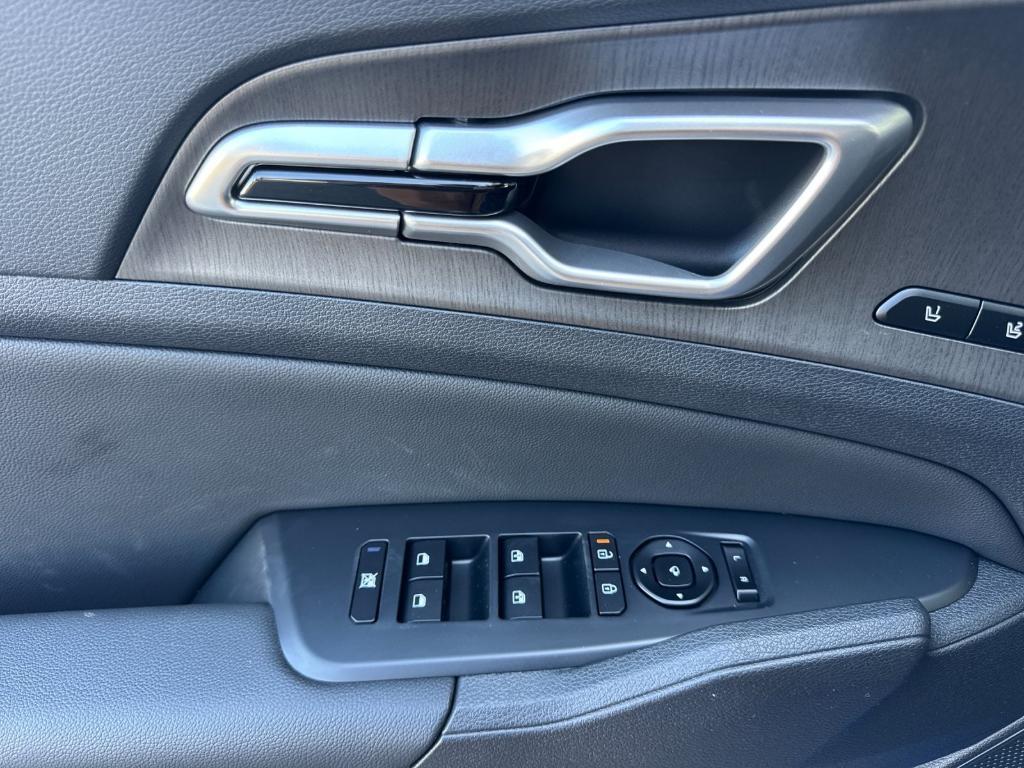 new 2026 Kia Sportage car, priced at $38,715