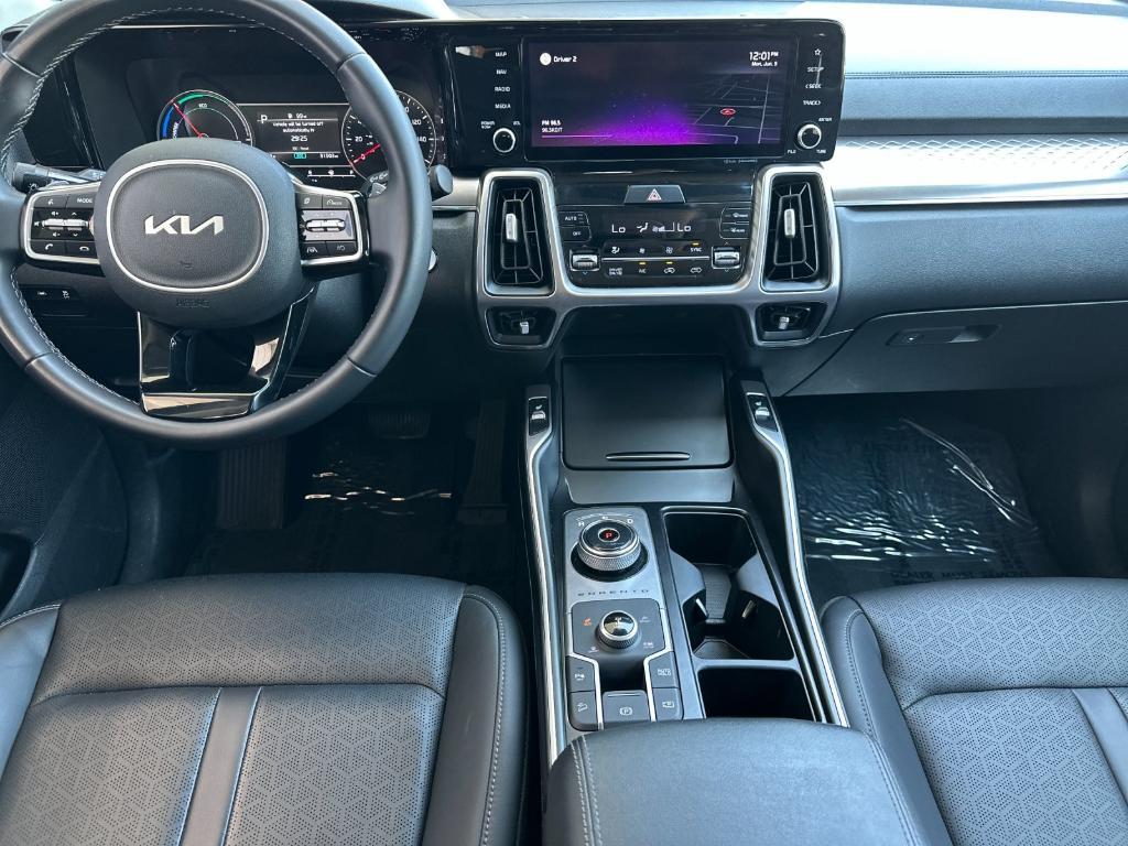 used 2022 Kia Sorento Hybrid car, priced at $28,995