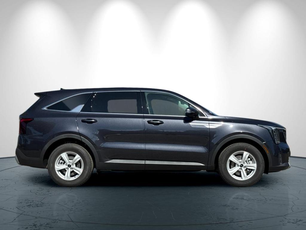 new 2026 Kia Sorento car, priced at $33,870
