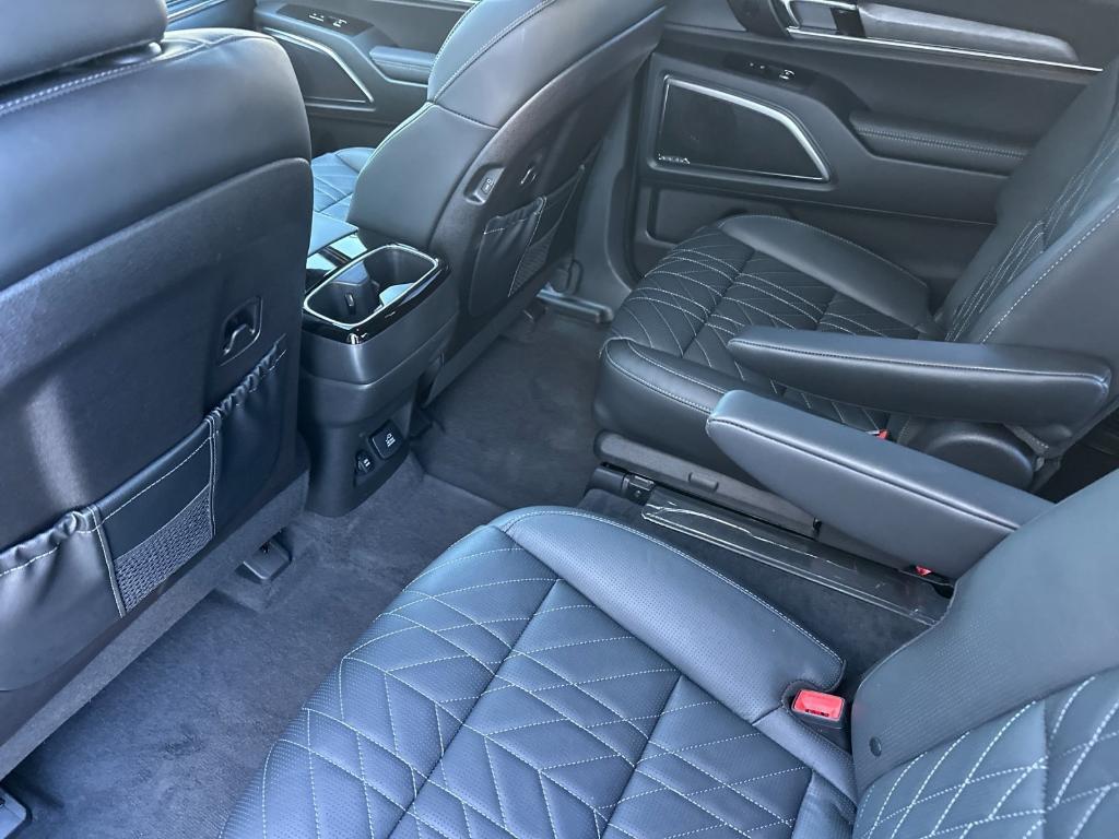new 2025 Kia Telluride car, priced at $55,855