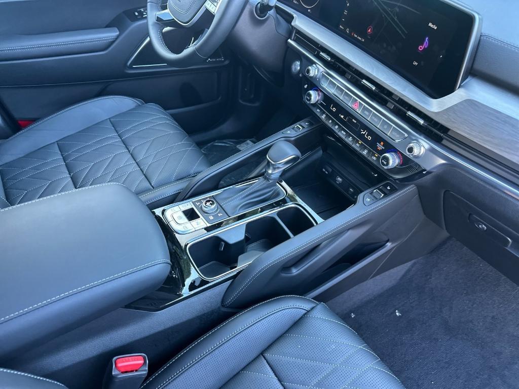 new 2025 Kia Telluride car, priced at $55,855