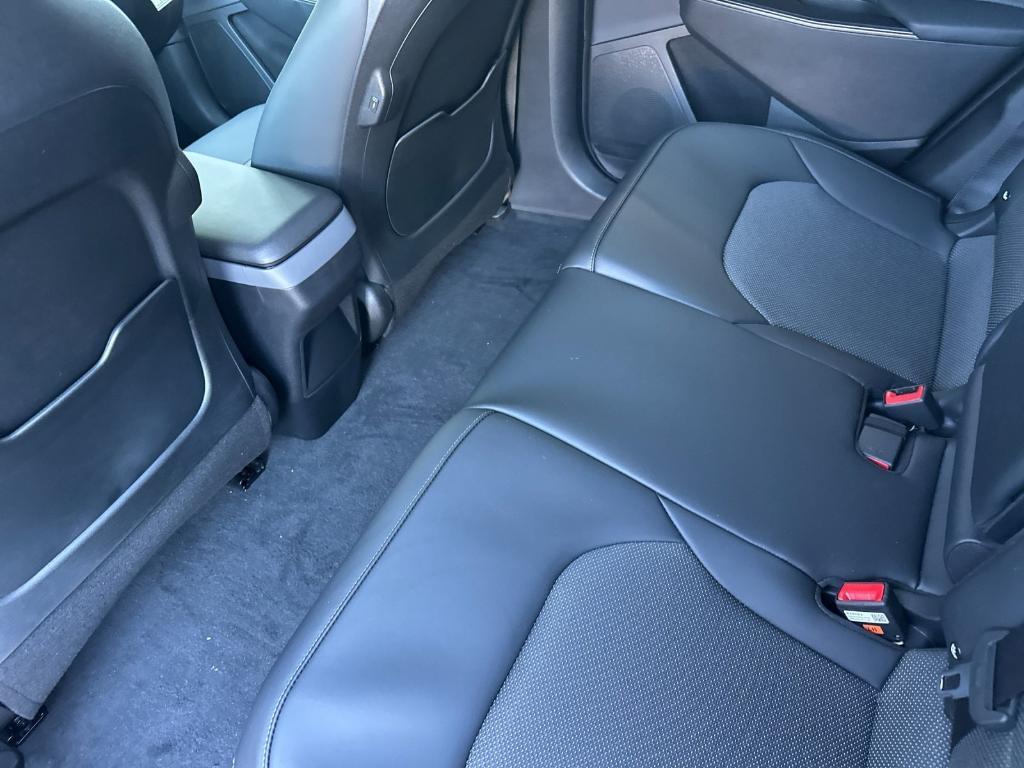 new 2025 Kia EV6 car, priced at $47,915