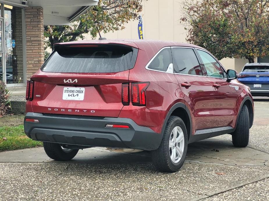 used 2022 Kia Sorento car, priced at $22,306