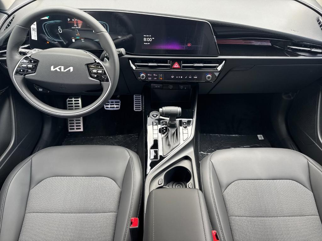 new 2025 Kia Niro car, priced at $33,660