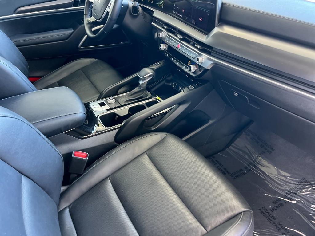 used 2023 Kia Telluride car, priced at $34,695