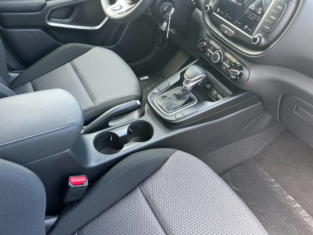 new 2025 Kia Soul car, priced at $22,560