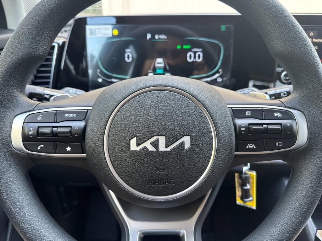 new 2025 Kia Sportage Hybrid car, priced at $30,420
