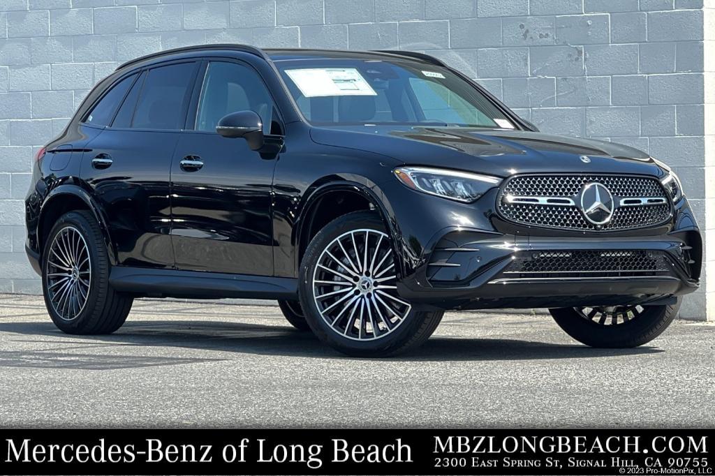 new 2025 Mercedes-Benz GLC 300 car, priced at $56,560
