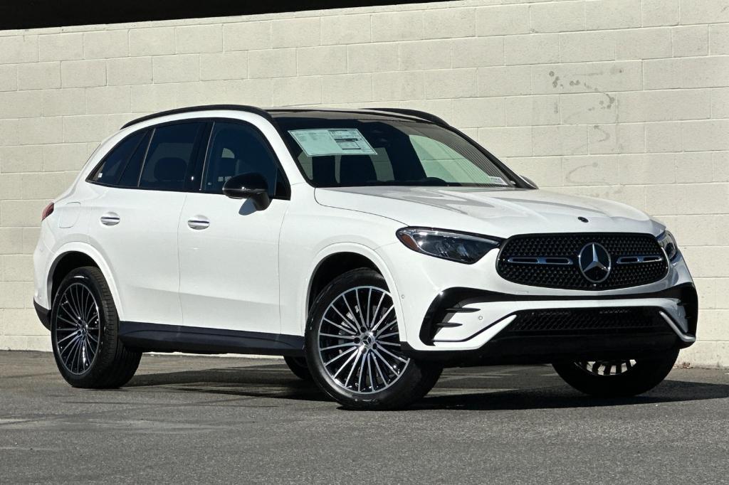new 2025 Mercedes-Benz GLC 300 car, priced at $56,815