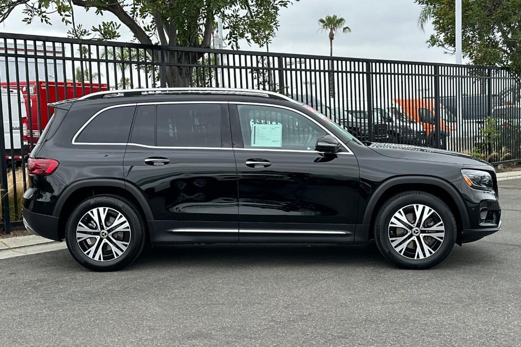 used 2025 Mercedes-Benz GLB 250 car, priced at $41,200