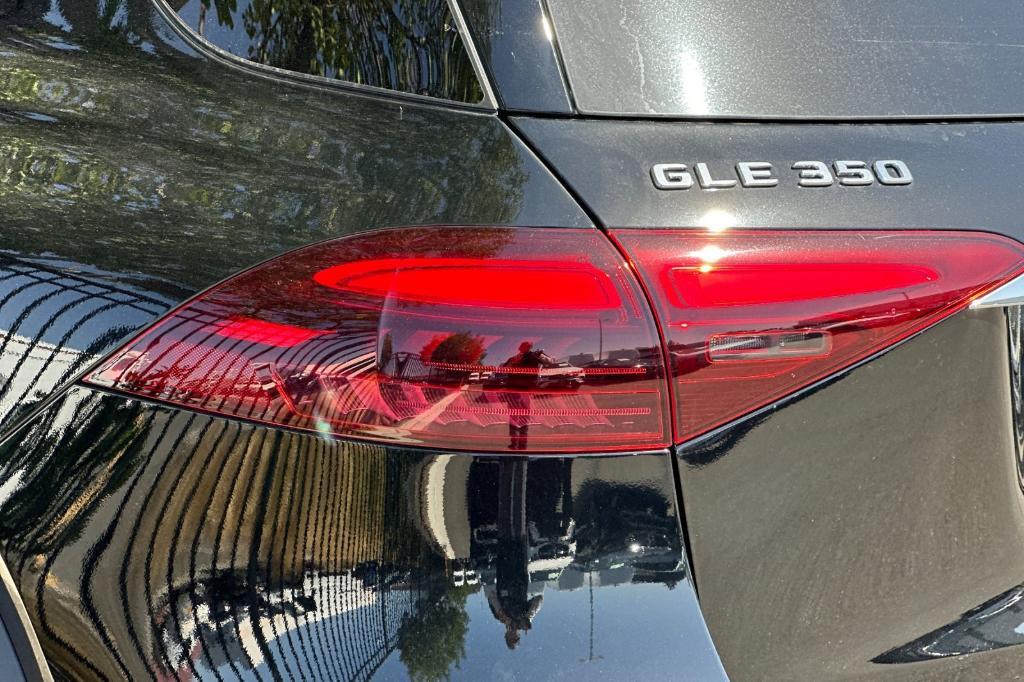 new 2025 Mercedes-Benz GLE 350 car, priced at $64,415