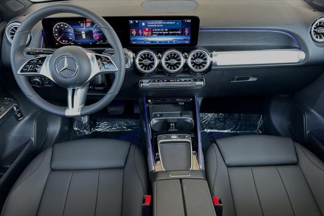 new 2024 Mercedes-Benz GLB 250 car, priced at $47,785