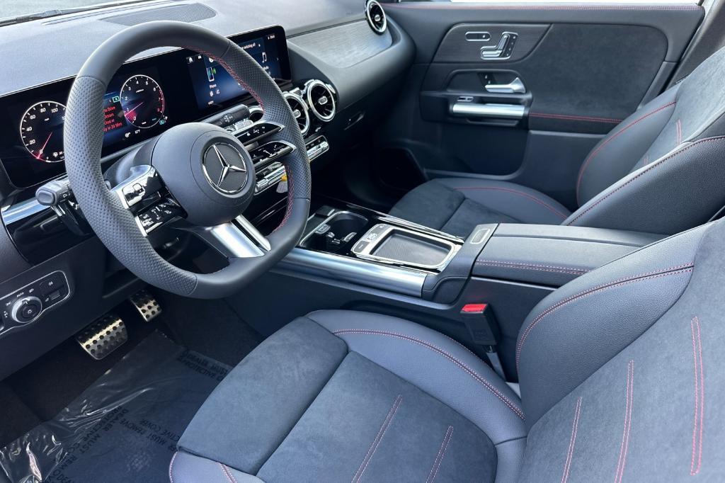 new 2026 Mercedes-Benz GLA 250 car, priced at $49,295
