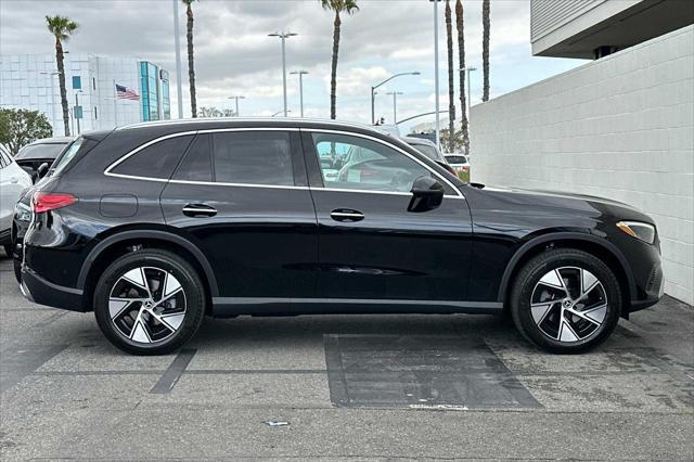 new 2024 Mercedes-Benz GLC 300 car, priced at $53,615