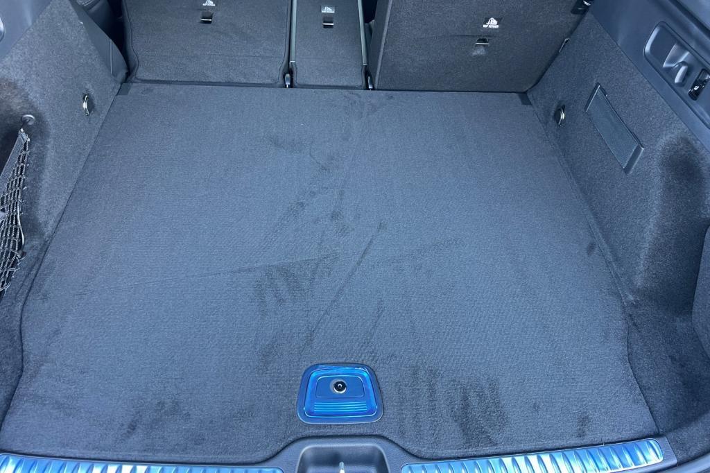 new 2026 Mercedes-Benz GLC 300 car, priced at $55,135