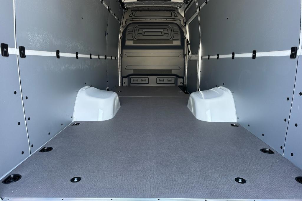 new 2025 Mercedes-Benz Sprinter 3500 car, priced at $76,165