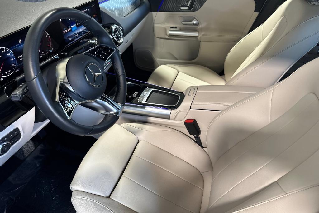 used 2025 Mercedes-Benz GLA 250 car, priced at $36,900