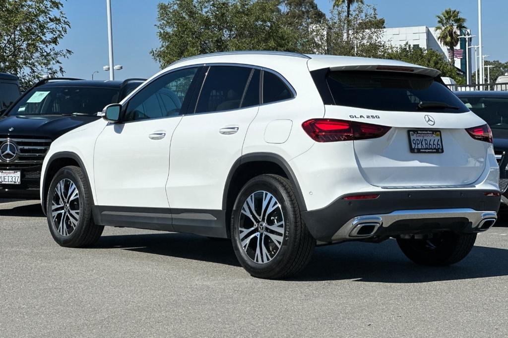 used 2025 Mercedes-Benz GLA 250 car, priced at $36,900