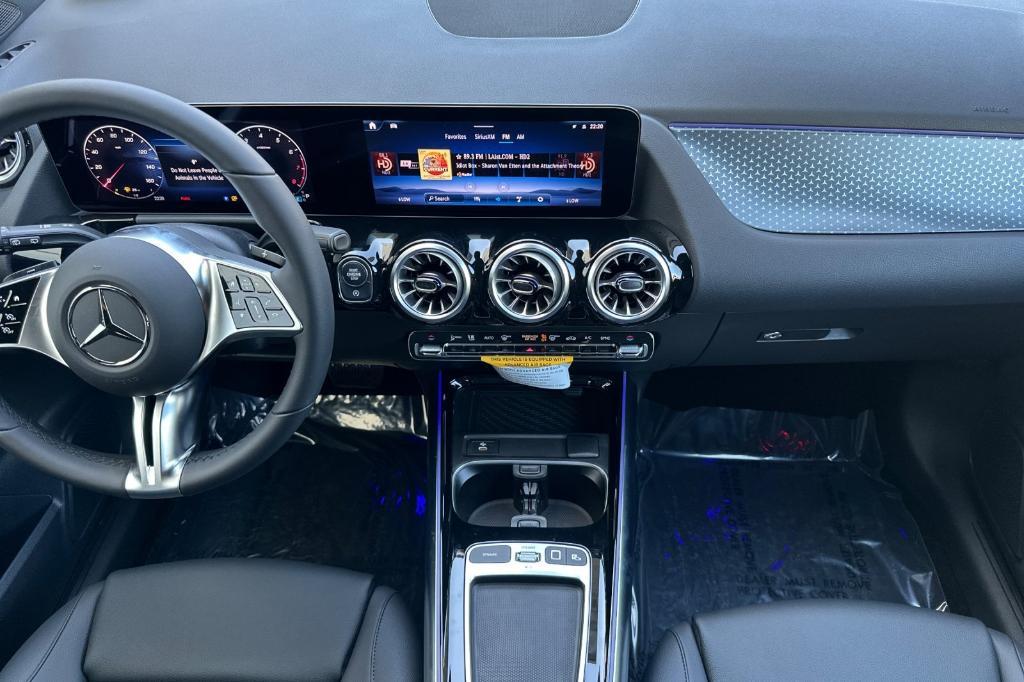 new 2025 Mercedes-Benz GLA 250 car, priced at $44,345