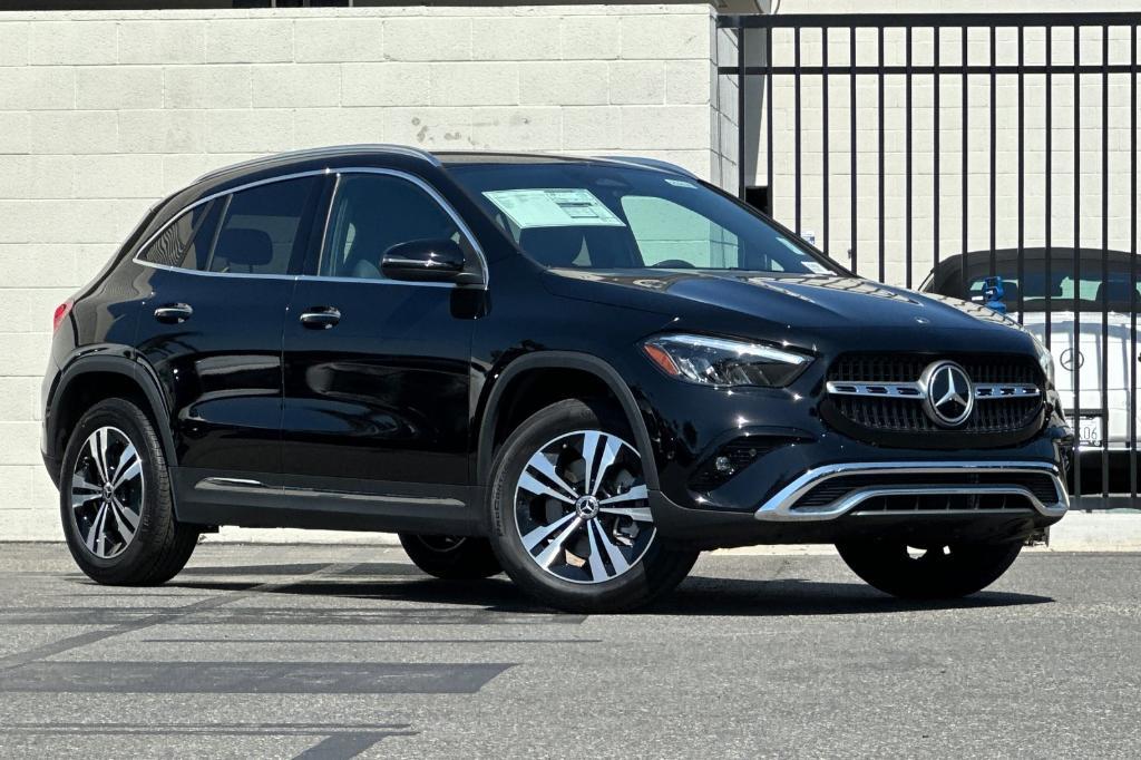 new 2025 Mercedes-Benz GLA 250 car, priced at $44,345