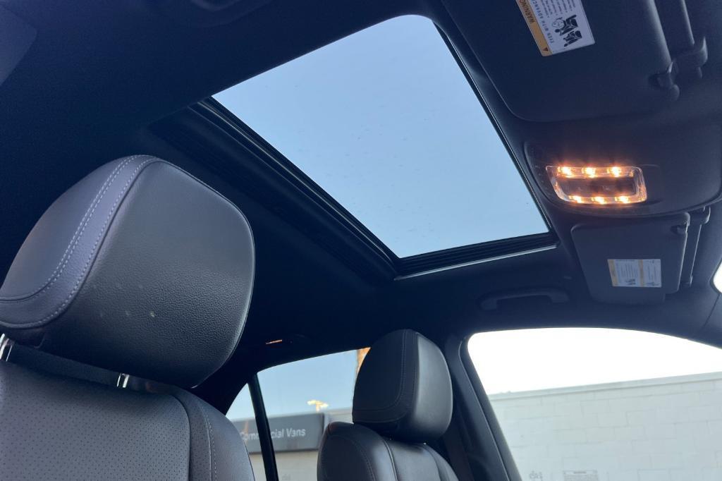 used 2022 Mercedes-Benz GLE 350 car, priced at $37,700