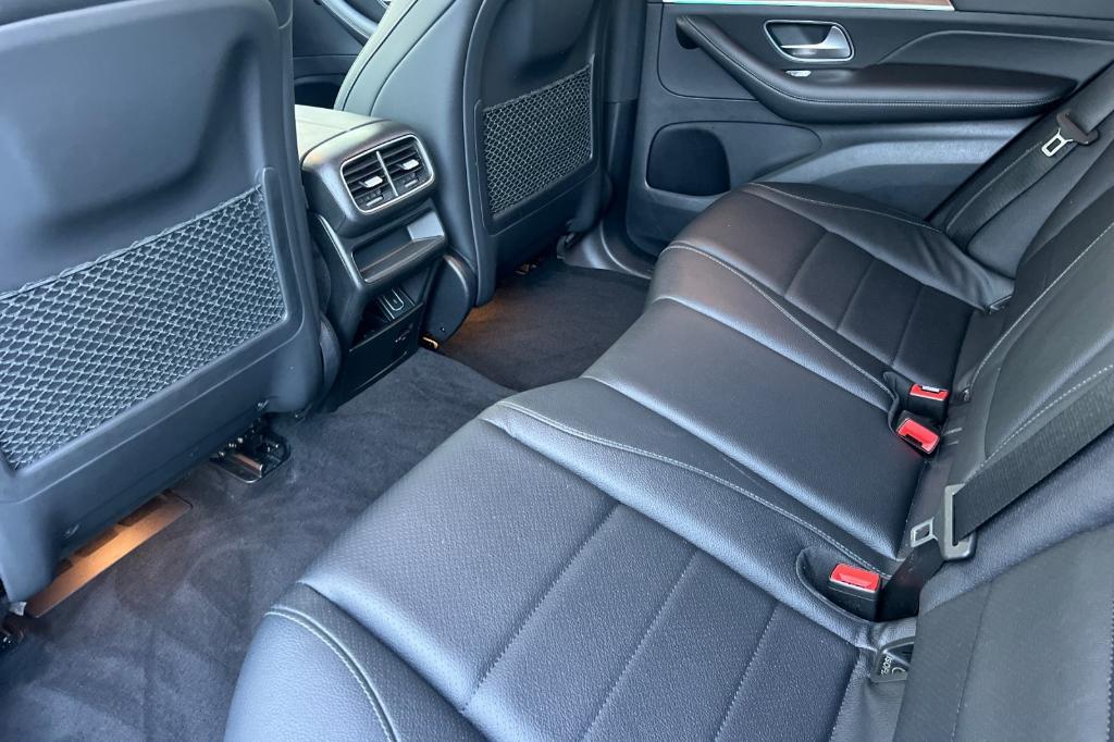 used 2022 Mercedes-Benz GLE 350 car, priced at $37,700